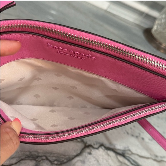 Kate spade crossbody Measures - Picture 10 of 14